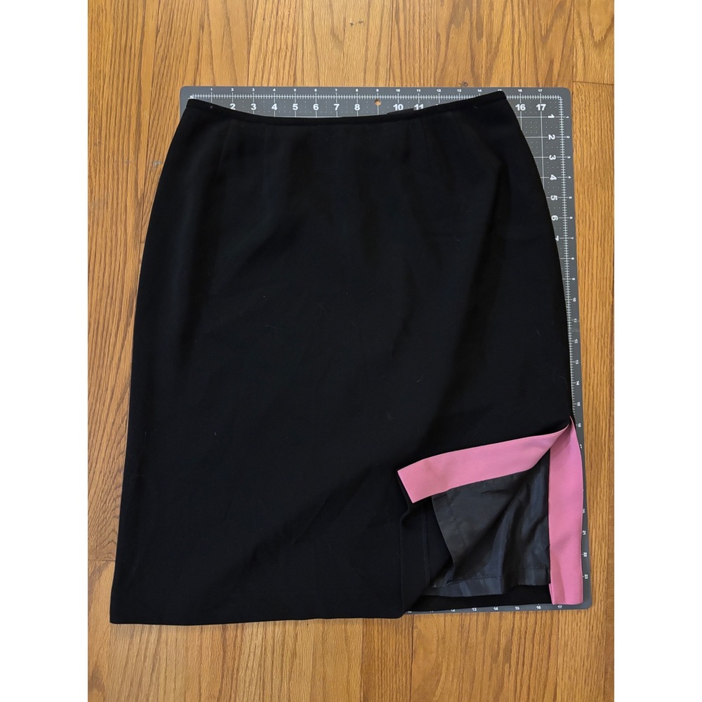 Kasper ASL Petite Black Pencil Skirt Pink Contrast Side Slit Size 12P Lined - Picture 3 of 5